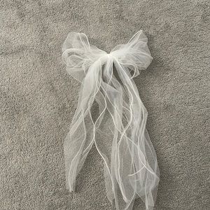 Tulle long bow barrette